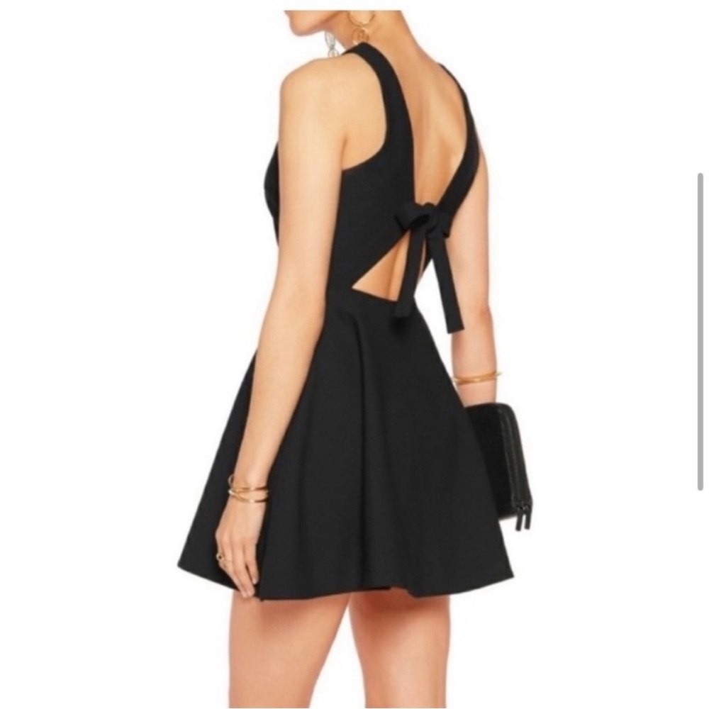 Elizabeth and James dress